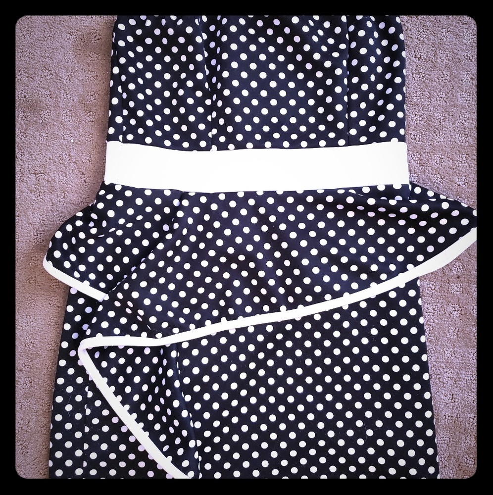 Mini sleeveless dress